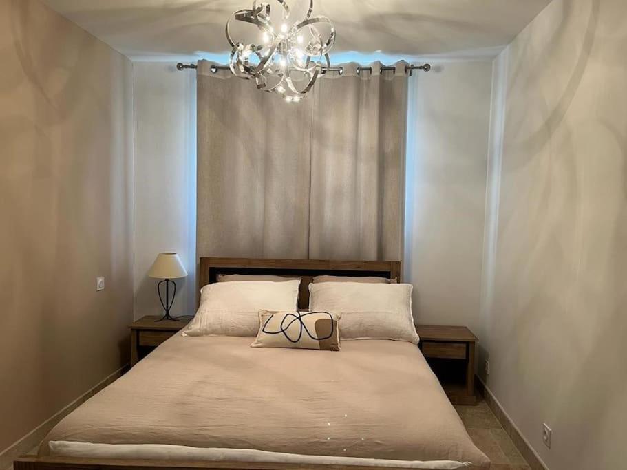 Villa Des Jacinthes Tarascon Eksteriør billede