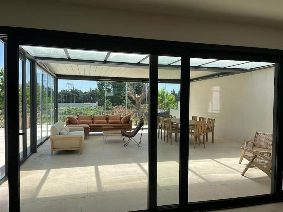 Villa Des Jacinthes Tarascon Eksteriør billede