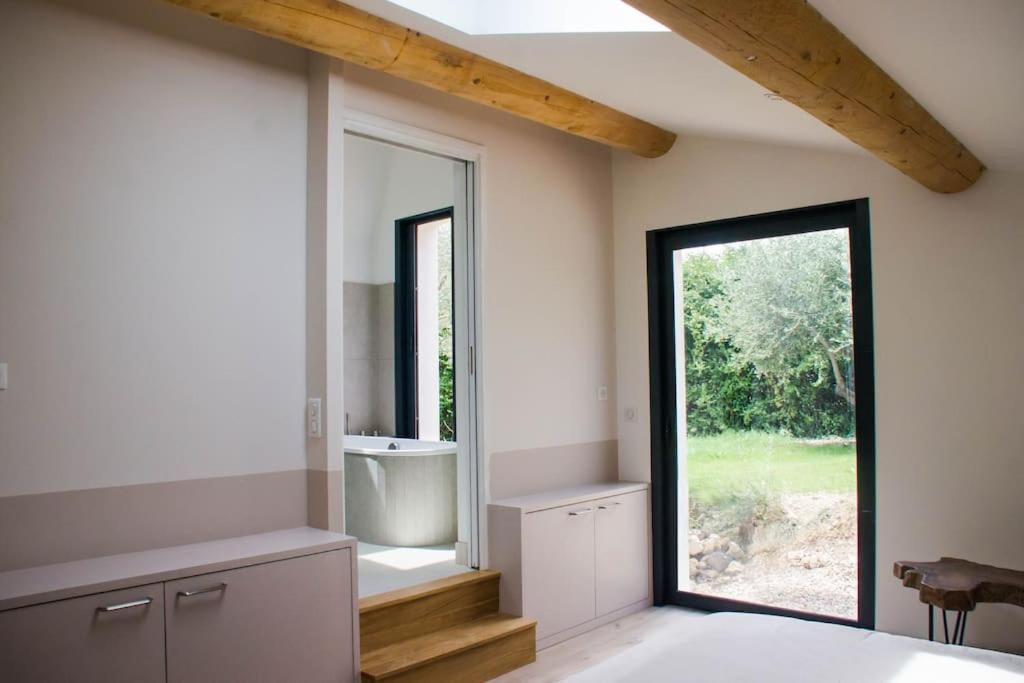 Villa Des Jacinthes Tarascon Eksteriør billede