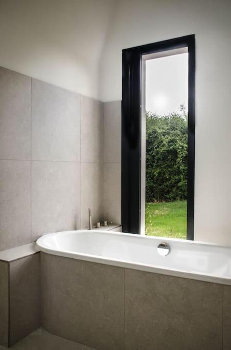 Villa Des Jacinthes Tarascon Eksteriør billede