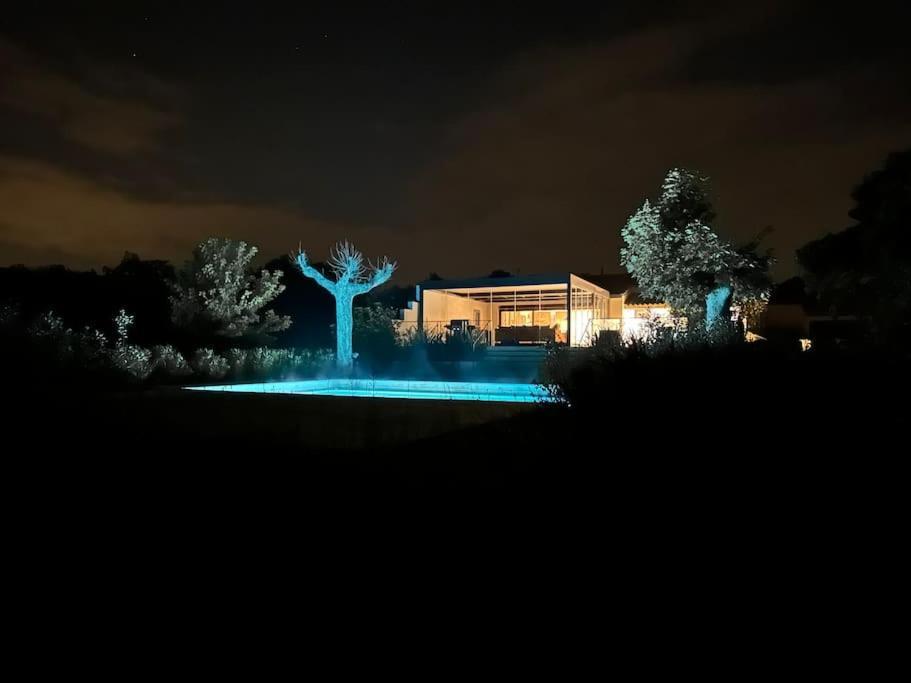 Villa Des Jacinthes Tarascon Eksteriør billede