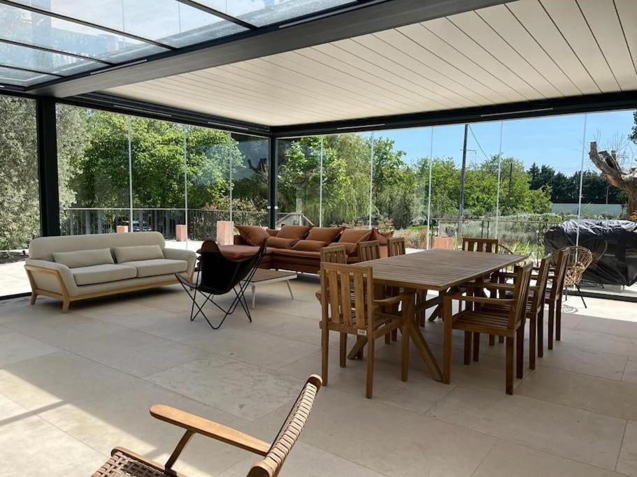 Villa Des Jacinthes Tarascon Eksteriør billede